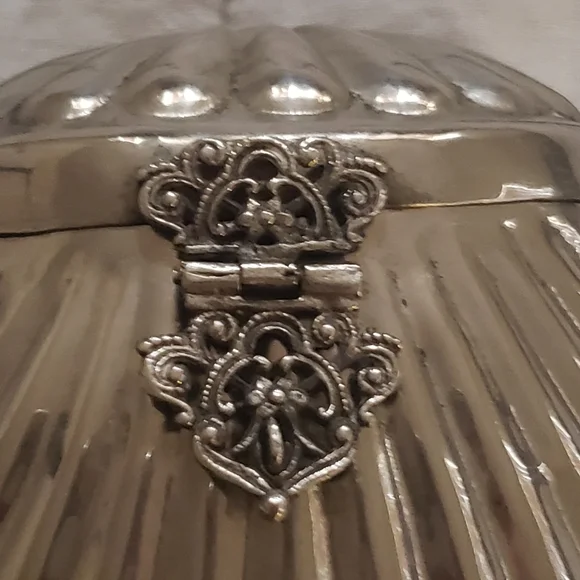 Vintage/antique 1920s Art deco clam shell purse - Picture 8 of 8